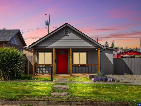 2385 5th St NE, Salem, OR 97301