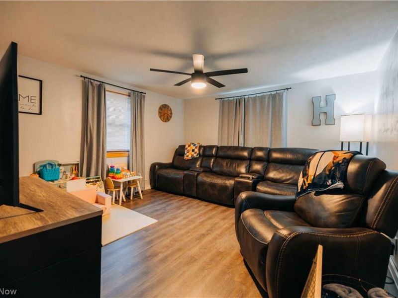 391 S 10th Street, Coshocton, OH 43812 Photo 7