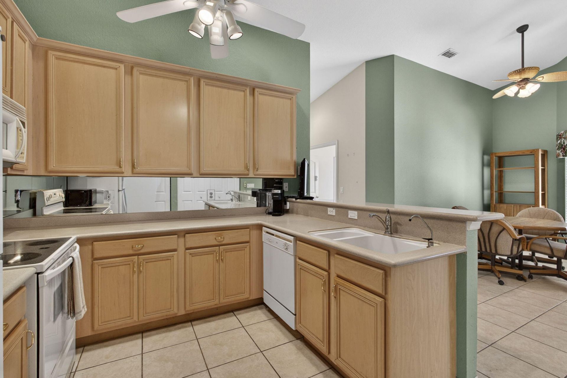 8437 Logia Circle, Boynton Beach, FL 33472 Photo