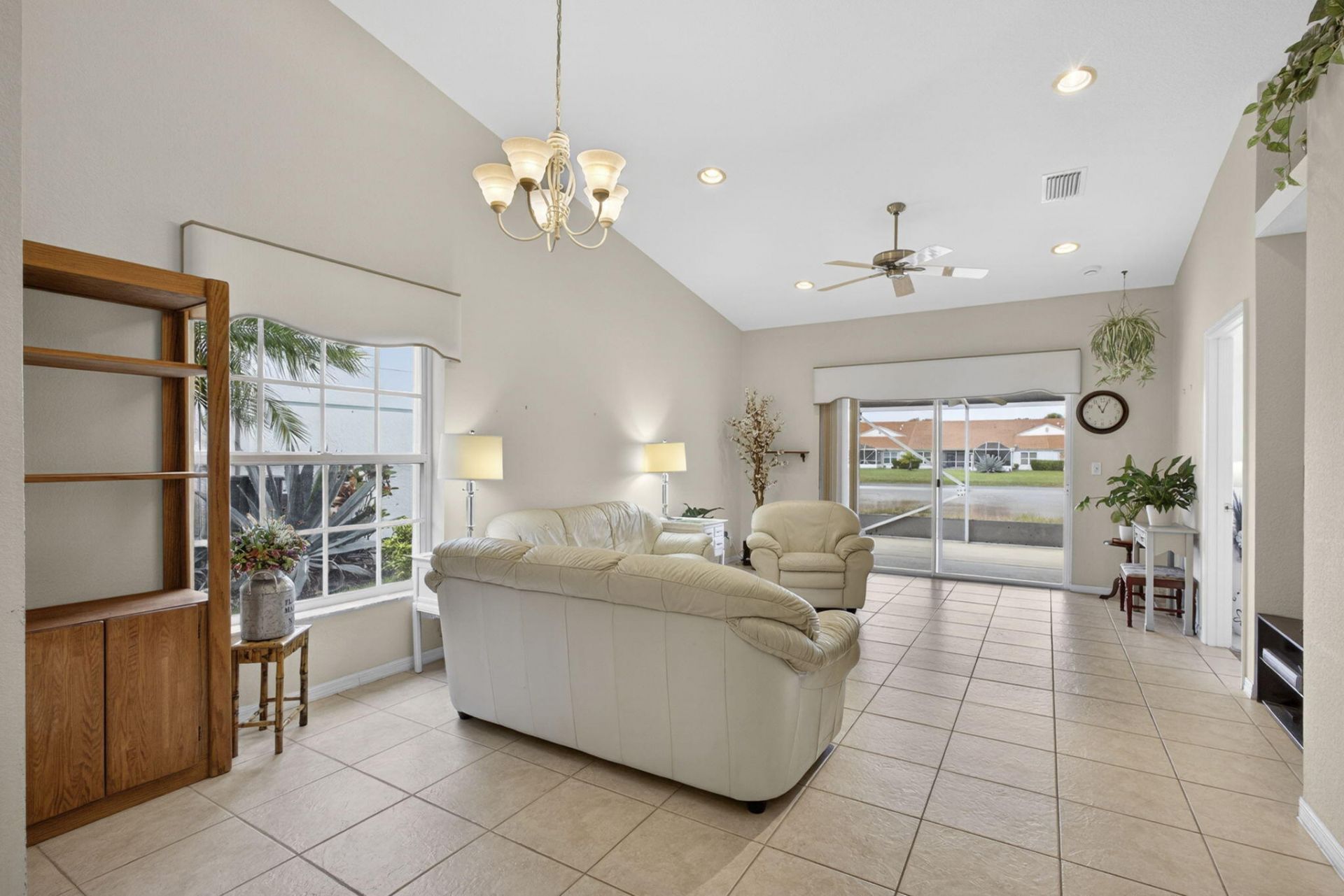 8437 Logia Circle, Boynton Beach, FL 33472 Photo