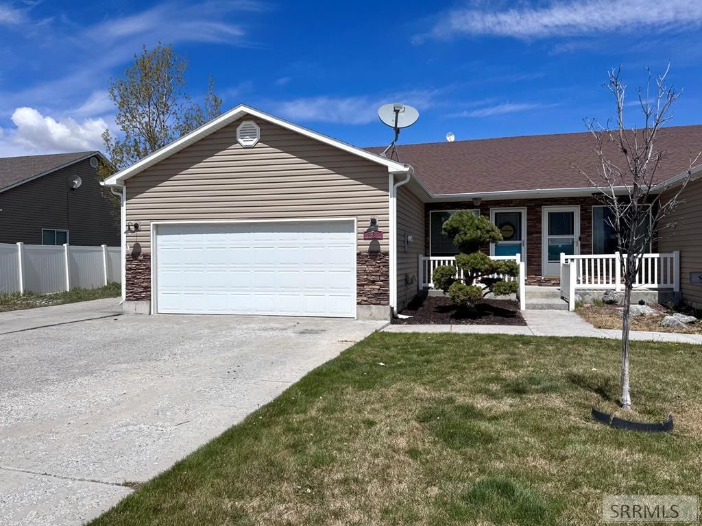 2987 Glenn Cove Court, Ammon, ID 83406 Main Photo