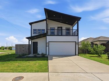 3316 Nomas Street, Dallas, TX 75212