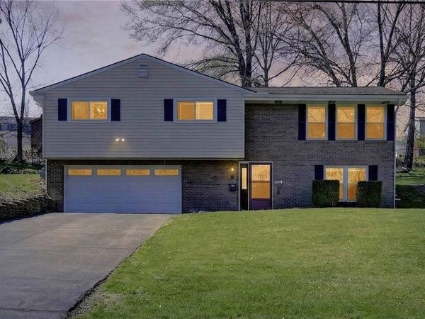 6038 Dalmation Dr, Bethel Park, PA 15102