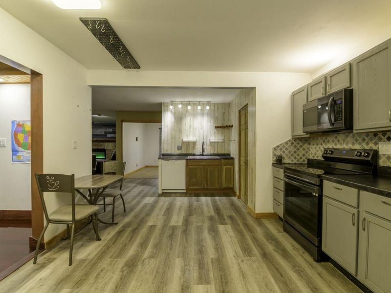 429 Colton Avenue, Bellefontaine, OH 43311 Photo 14