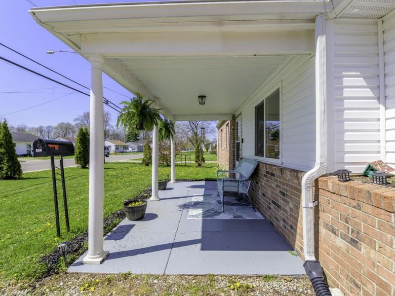 429 Colton Avenue, Bellefontaine, OH 43311 Photo 5