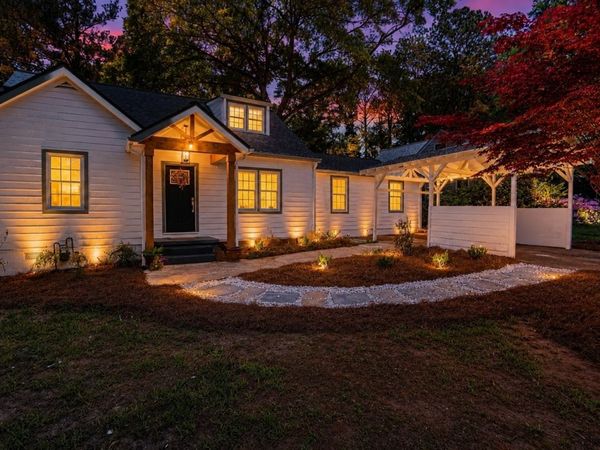 2402 Lancelot Drive, Decatur, GA 30033