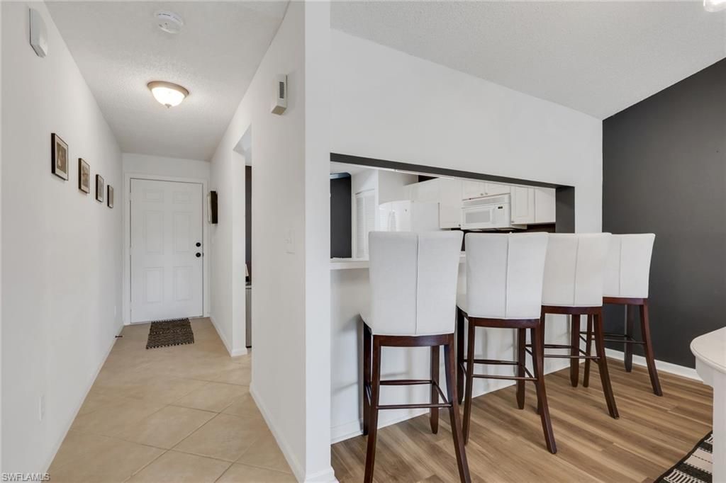 5784 Deauville Cir, Unit B302, Naples, FL 34112 Photo