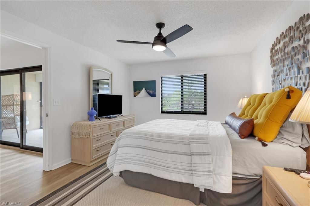 5784 Deauville Cir, Unit B302, Naples, FL 34112 Photo