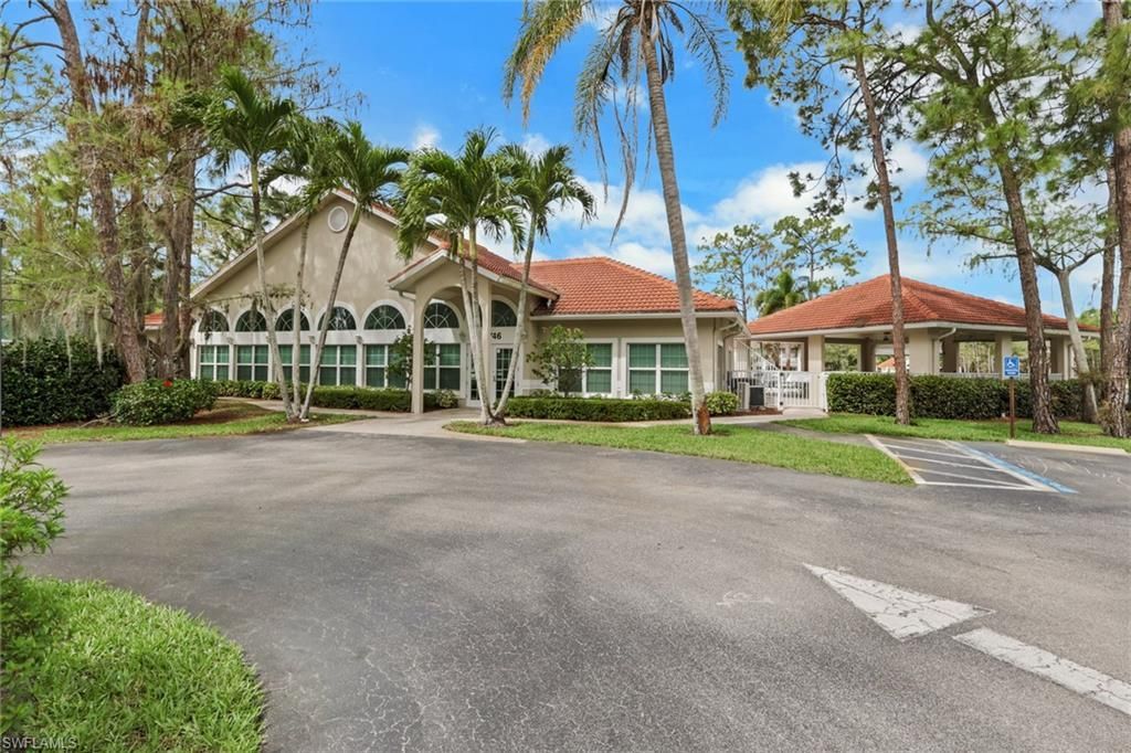 5784 Deauville Cir, Unit B302, Naples, FL 34112 Photo