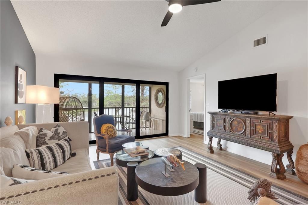 5784 Deauville Cir, Unit B302, Naples, FL 34112 Photo