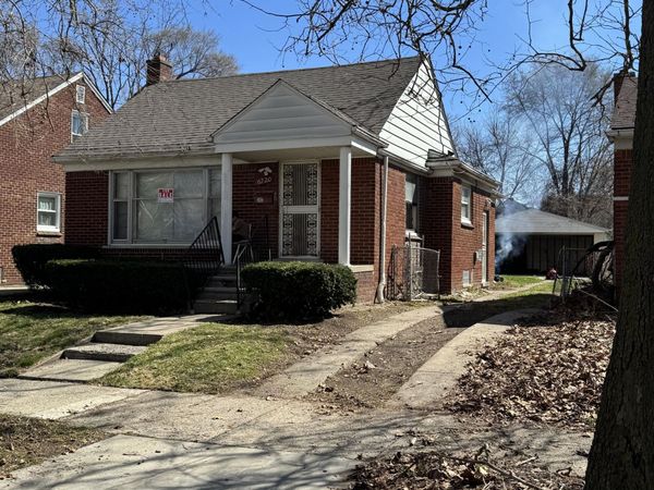6720 Asbury Park, Detroit, MI 48228