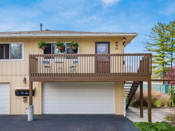 840 River Oaks Drive, Delaware, OH 43015