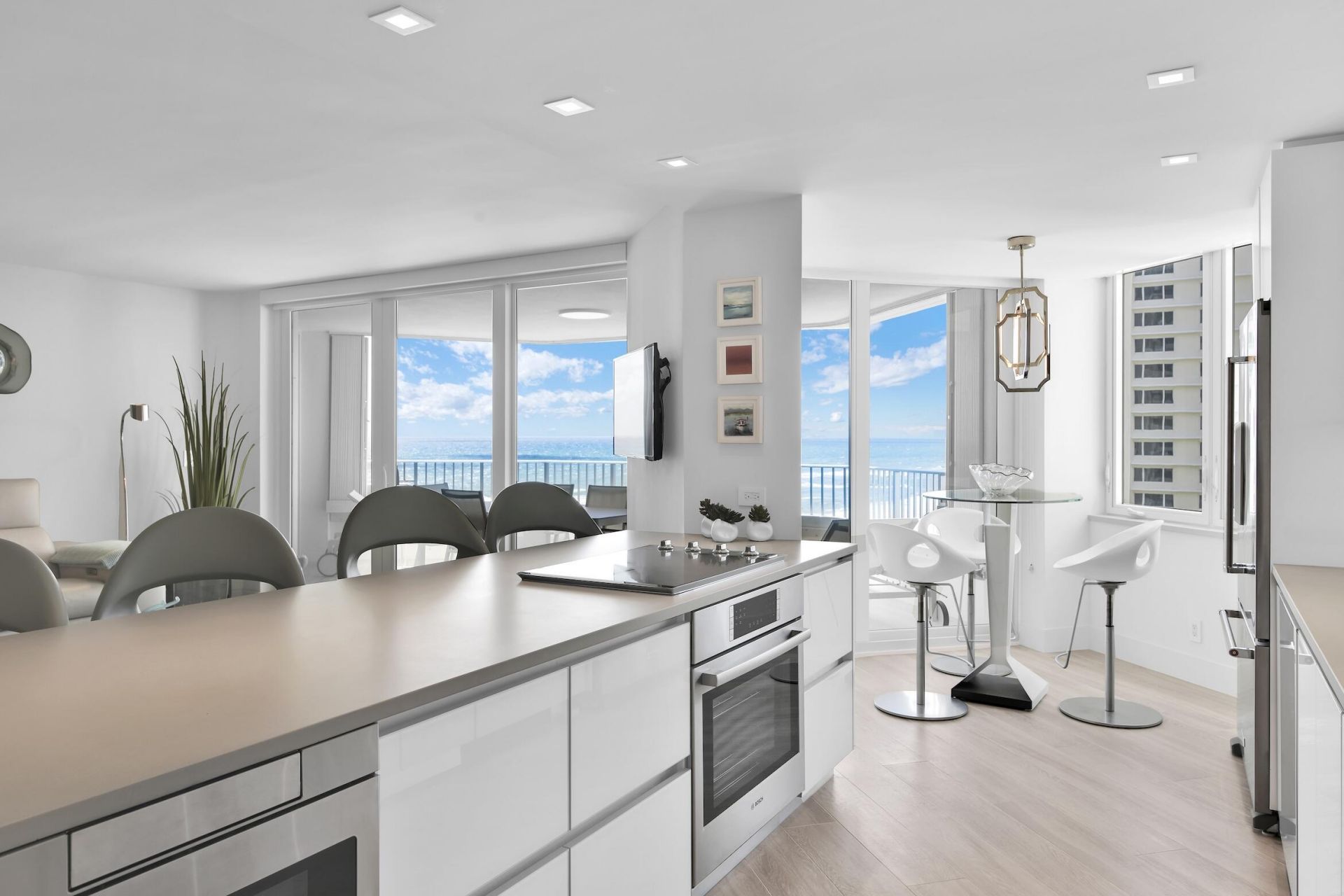 550 S Ocean Boulevard, Unit 1004, Boca Raton, FL 33432 Photo