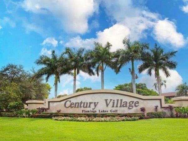 1400 SW 131st Way, Unit 408q, Pembroke Pines, FL 33027