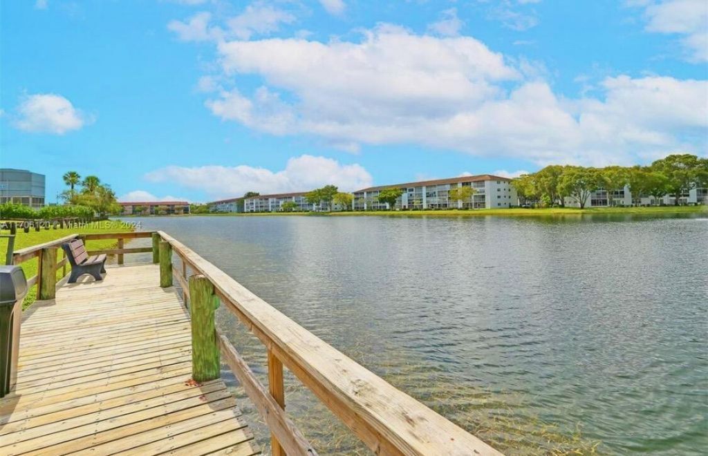 1400 SW 131st Way, Unit 408q, Pembroke Pines, FL 33027 Photo