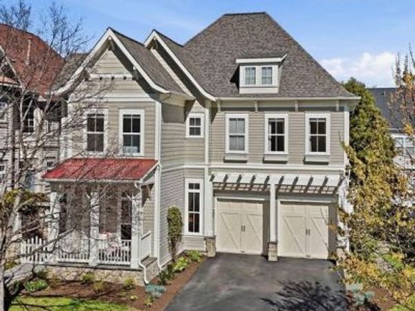 22826 COURTLAND PARK DRIVE, BRAMBLETON, VA 20148