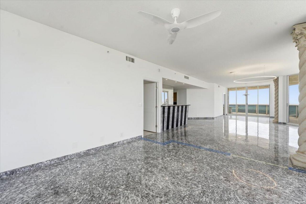 3100 N Ocean Boulevard, Unit 2208, Fort Lauderdale, FL 33308 Photo
