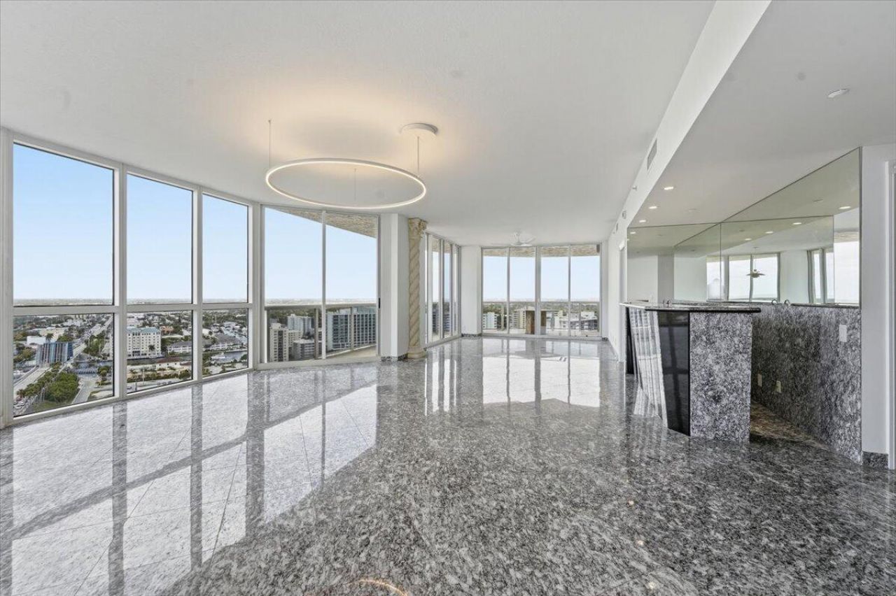 3100 N Ocean Boulevard, Unit 2208, Fort Lauderdale, FL 33308 Photo