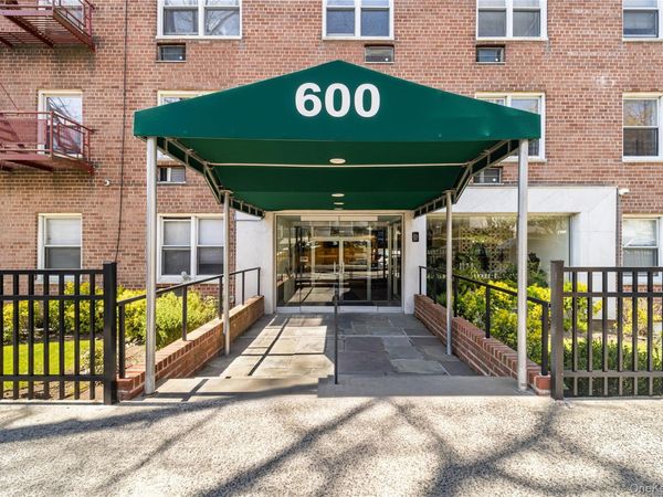 600 Locust Street, Unit 3G, Mount Vernon, NY 10552