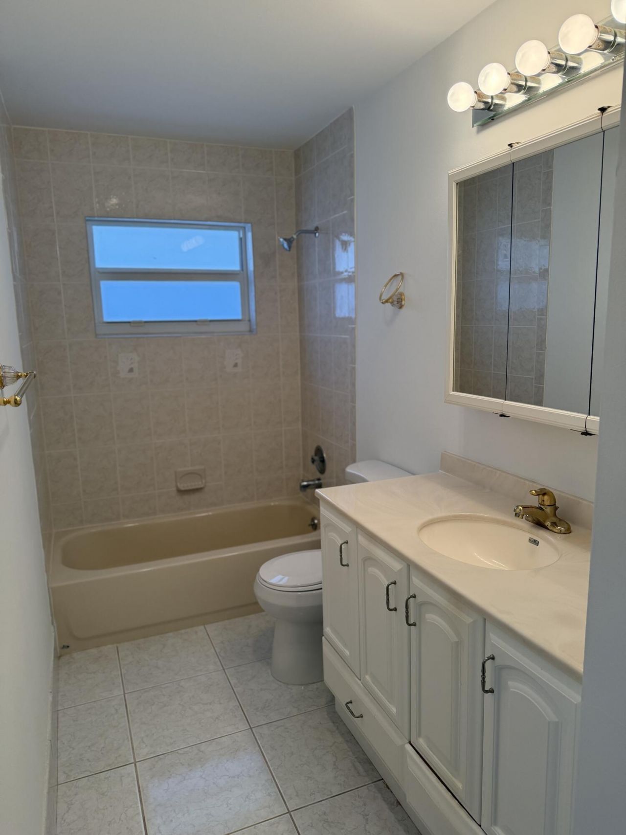 5780 W Fernley Dr Drive, Unit 103, West Palm Beach, FL 33415 Photo