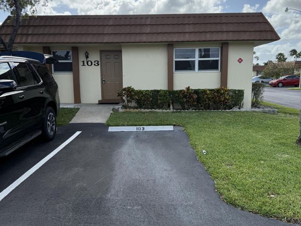 5780 W Fernley Dr W, Unit 103, West Palm Beach, FL 33415