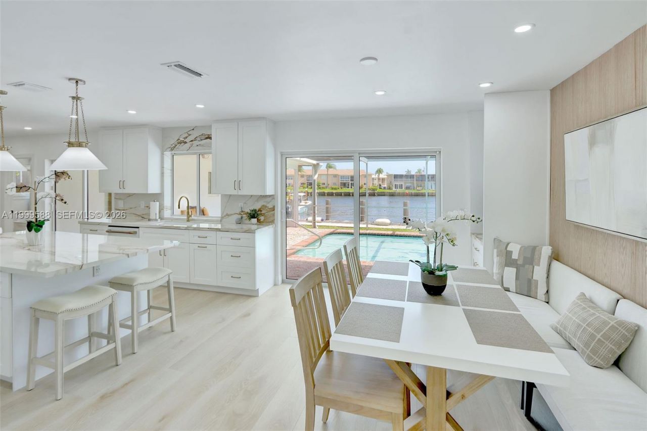 1050 SE 5th Ct , Pompano Beach, FL 33060 Photo