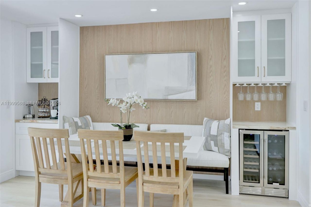 1050 SE 5th Ct , Pompano Beach, FL 33060 Photo