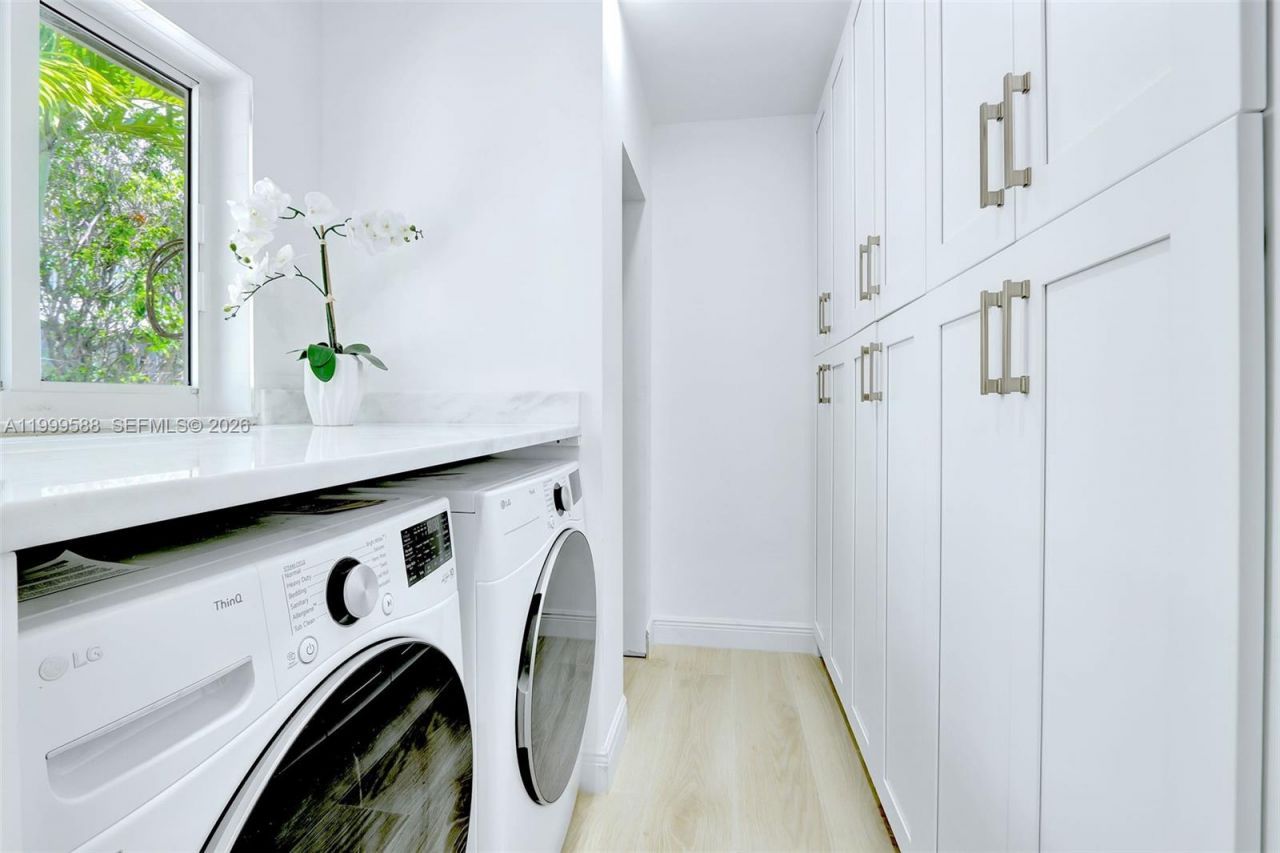 1050 SE 5th Ct , Pompano Beach, FL 33060 Photo