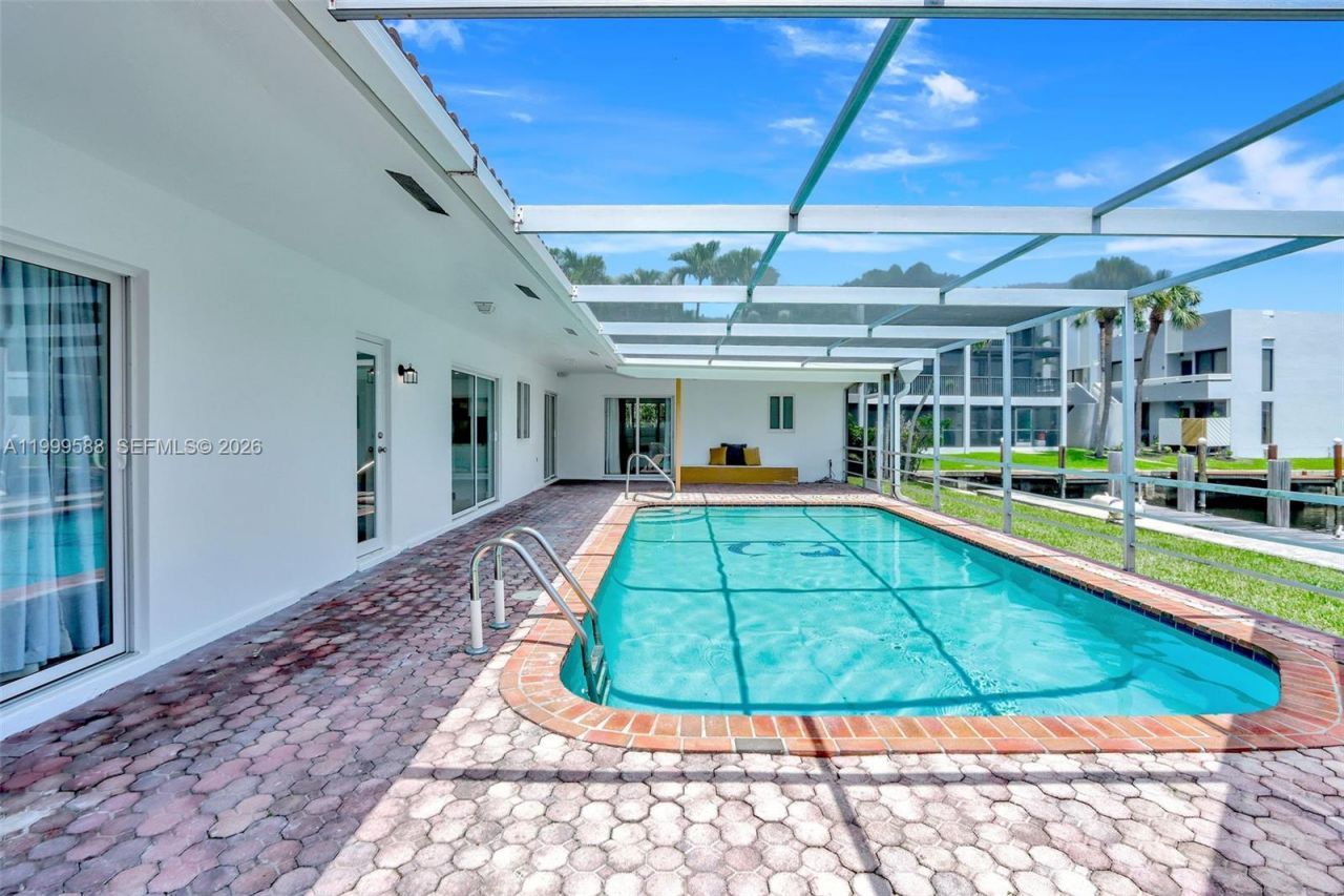 1050 SE 5th Ct , Pompano Beach, FL 33060 Photo