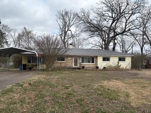 510 ROSEWOOD DR, Savannah, TN 38372