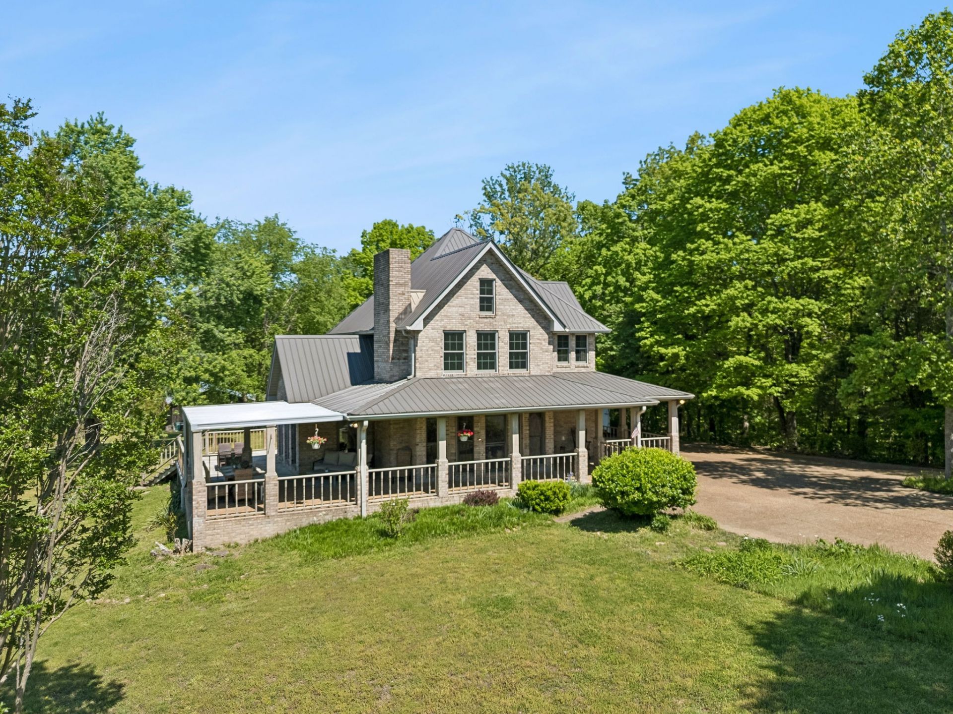 649 Attaway Rd, Clarksville, TN 37040 Main Photo