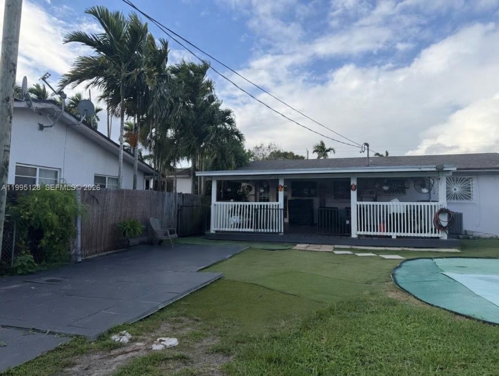 7440 SW 22nd St, Unit 1, Miami, FL 33155 Photo