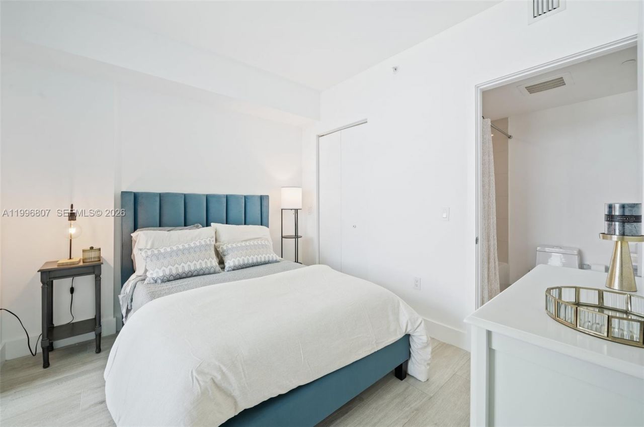 121 NE 34th St, Unit 2314, Miami, FL 33137 Photo