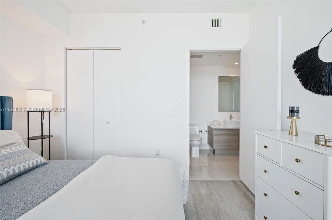 121 NE 34th St, Unit 2314, Miami, FL 33137 Photo