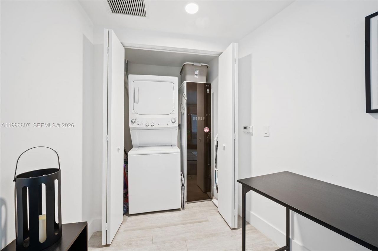121 NE 34th St, Unit 2314, Miami, FL 33137 Photo