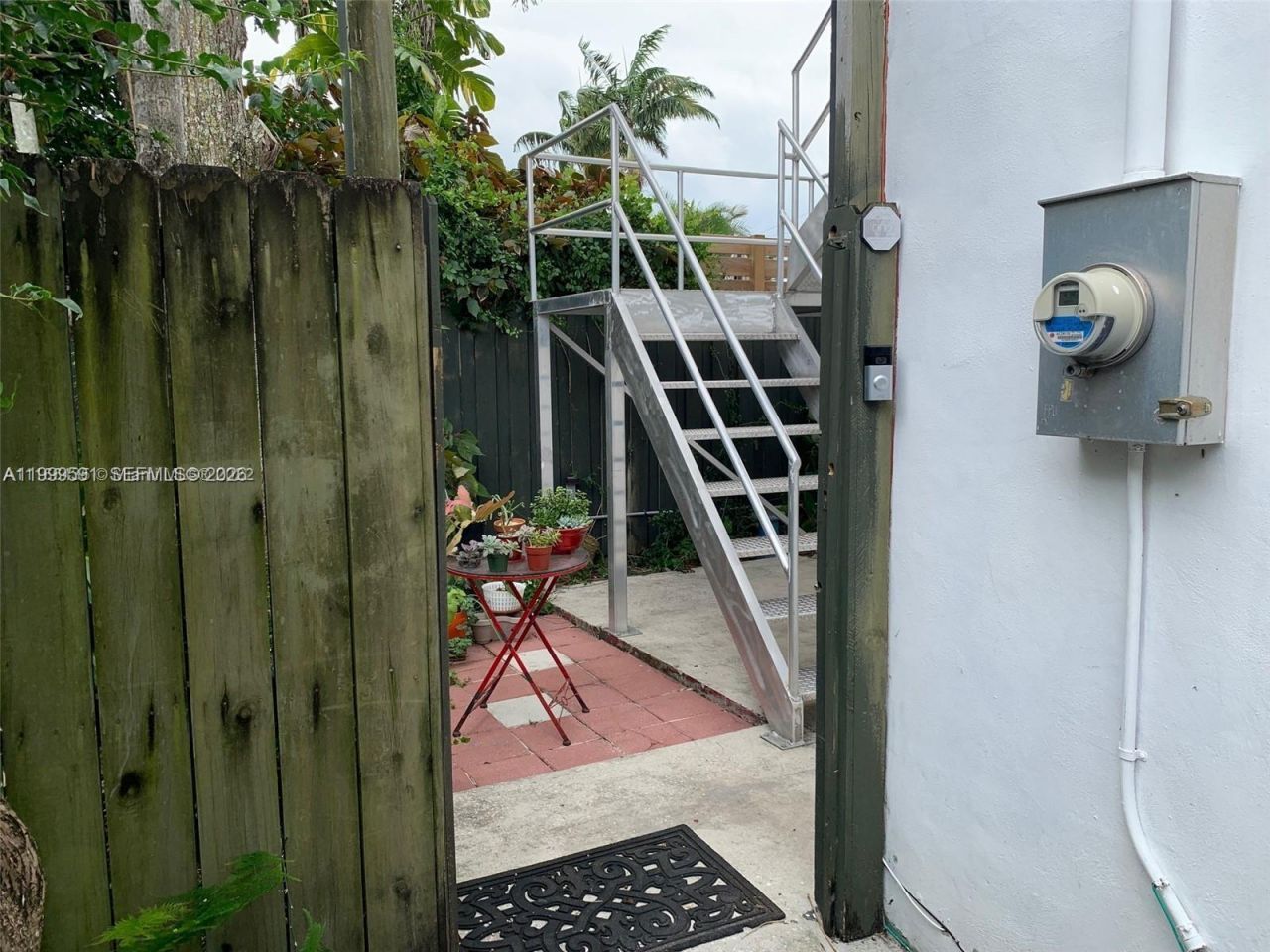 4230 SW 11th St, Unit B, Miami, FL 33134 Photo
