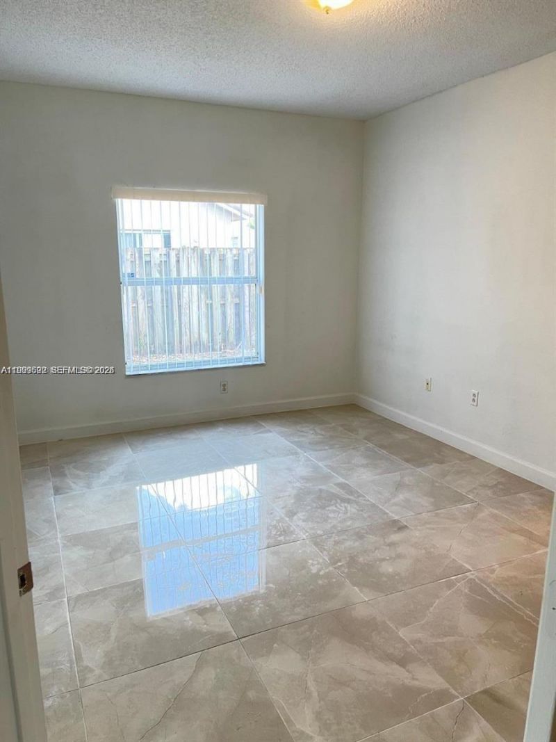 8784 SW 213th Ln , Cutler Bay, FL 33189 Photo