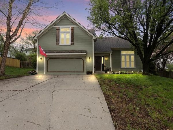 1550 Dover Court, Liberty, MO 64068