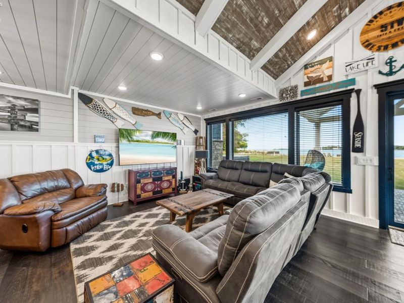 1049 SR 357, Put in Bay, OH 43456 Photo 23