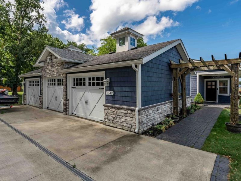 1049 SR 357, Put in Bay, OH 43456 Photo 3