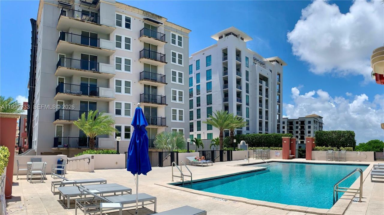 4100 Salzedo St, Unit 717, Coral Gables, FL 33146 Photo
