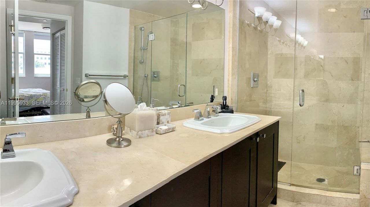4100 Salzedo St, Unit 717, Coral Gables, FL 33146 Photo