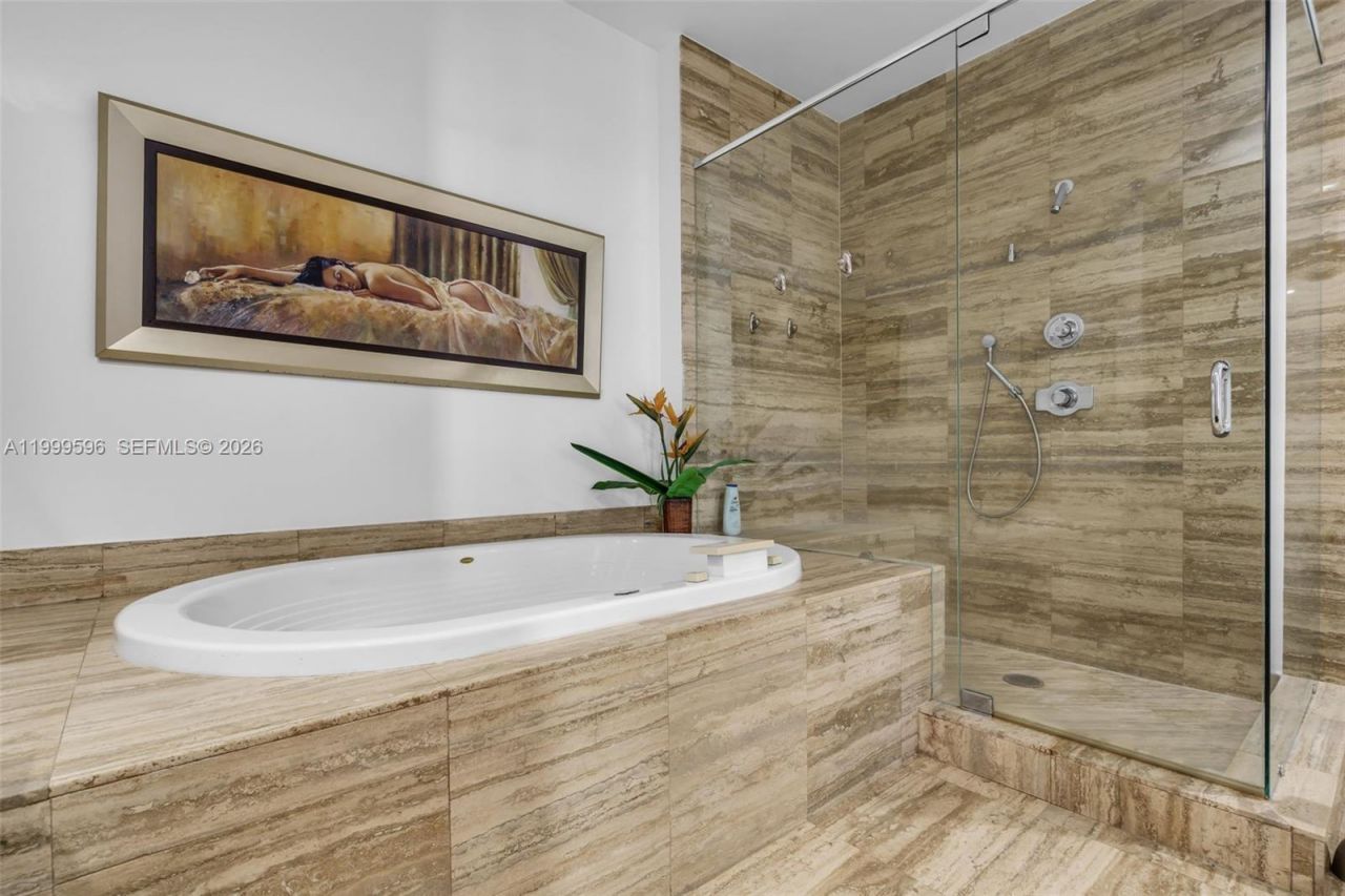16001 Collins Ave, Unit 3203, Sunny Isles Beach, FL 33160 Photo