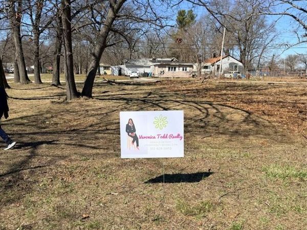 2445 S Getty Street, Muskegon, MI 49444