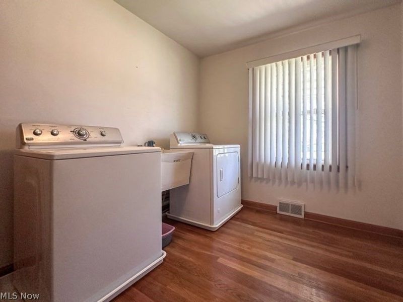 319 Summit Avenue, Niles, OH 44446 Photo 17