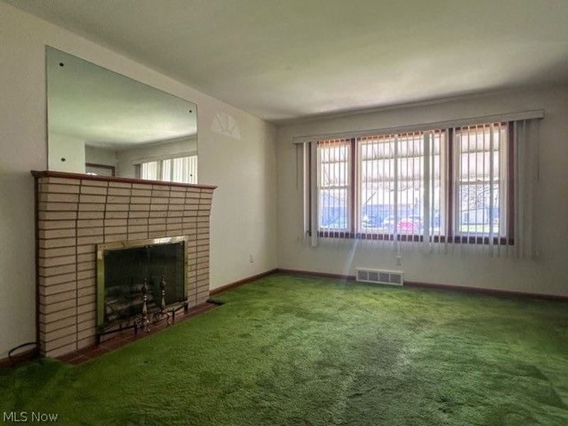 319 Summit Avenue, Niles, OH 44446 Photo 3