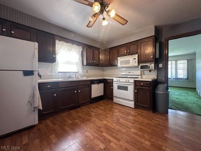 319 Summit Avenue, Niles, OH 44446 Photo 5