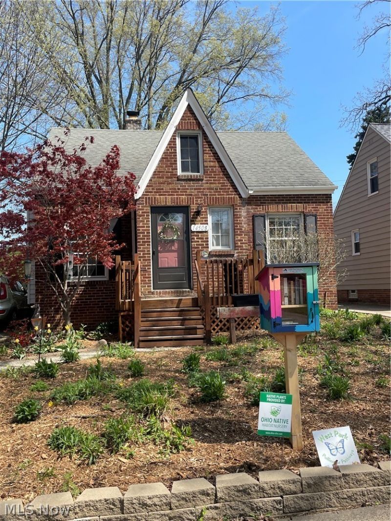 14508 Hollywood Avenue, Cleveland, OH 44111 Main Photo