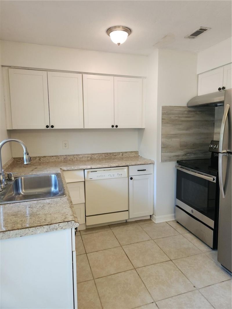 2822 NE 16th Drive, Gainesville, FL 32609 Photo