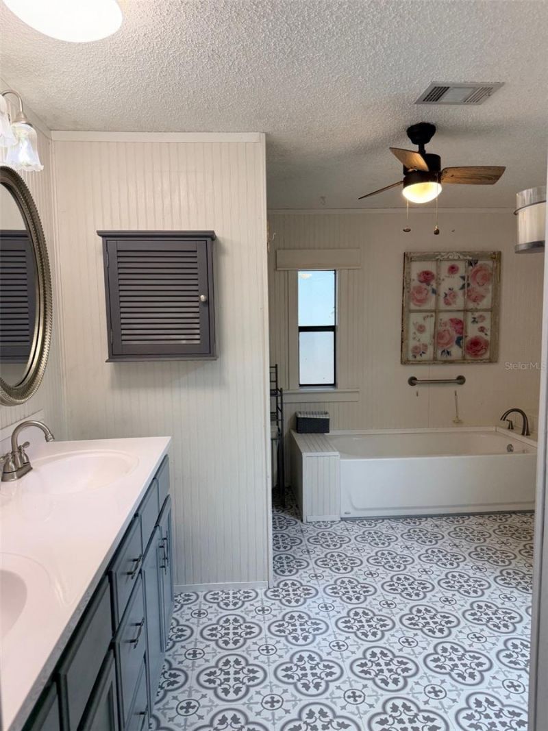 14790 NW 72nd Court , Chiefland, FL 32626 Photo